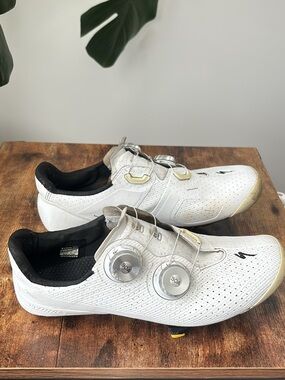 Specialized White Road Cycling Shoes with Dual BOA Dials